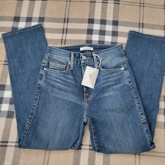 Good American Good Straight Jean - Picture 2 of 5